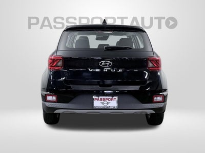 2022 Hyundai Venue SE