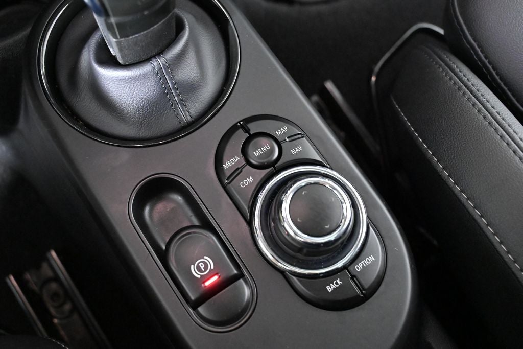 2024 MINI Cooper SE Electric Base
