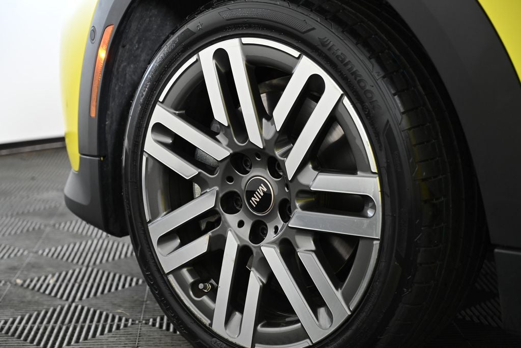 2025 MINI HARDTOP 2 DOOR Cooper