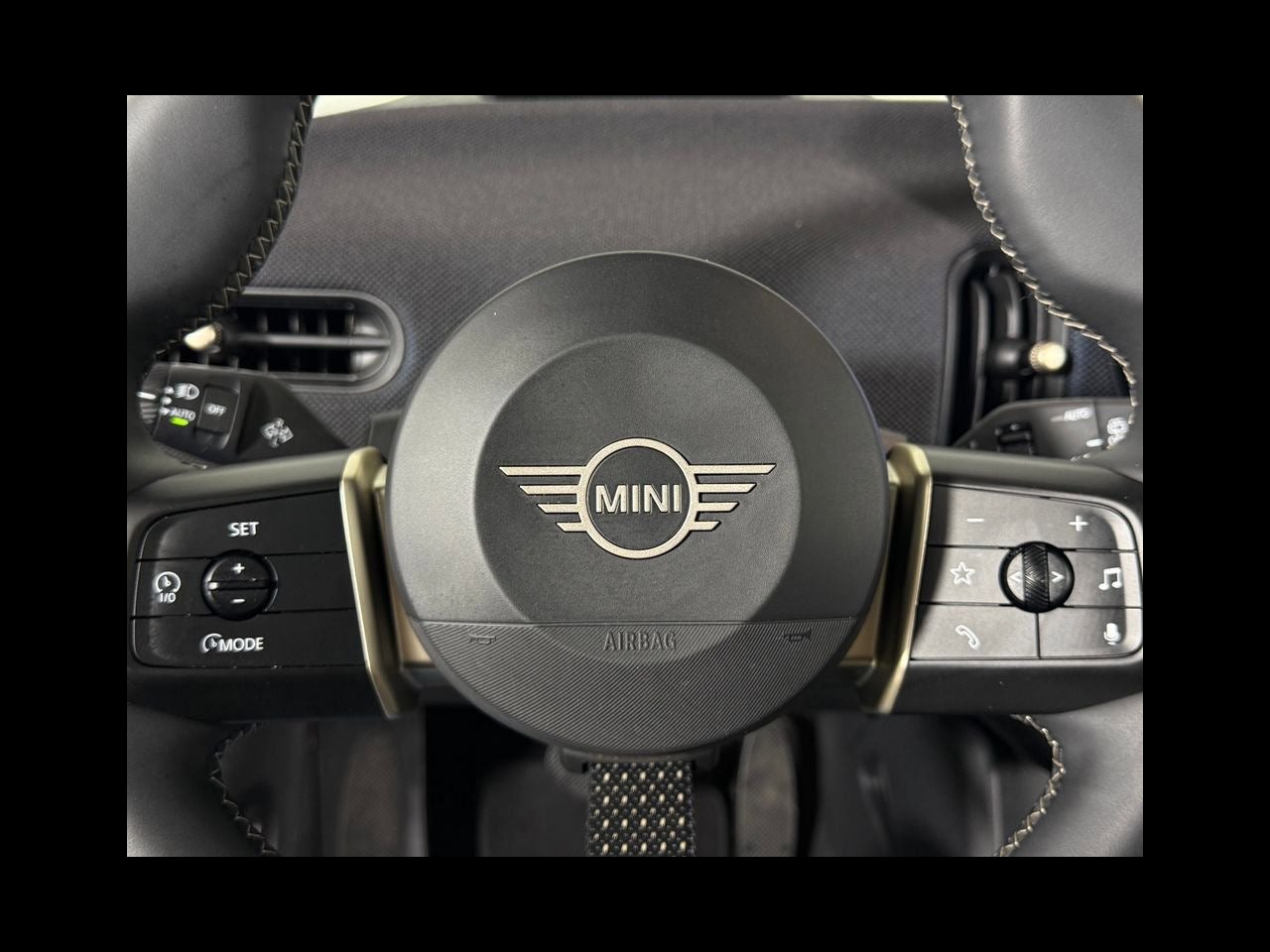 2025 MINI HARDTOP 2 DOOR Cooper