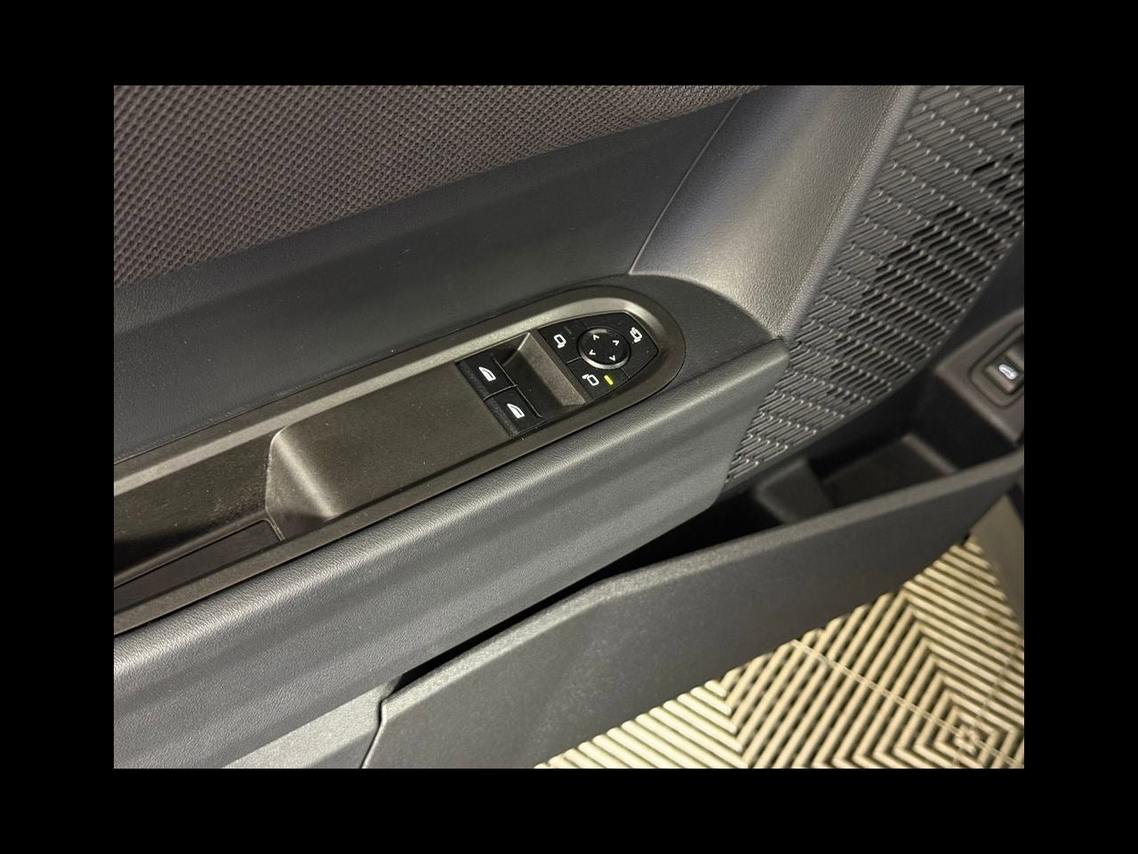 2025 MINI HARDTOP 2 DOOR Cooper