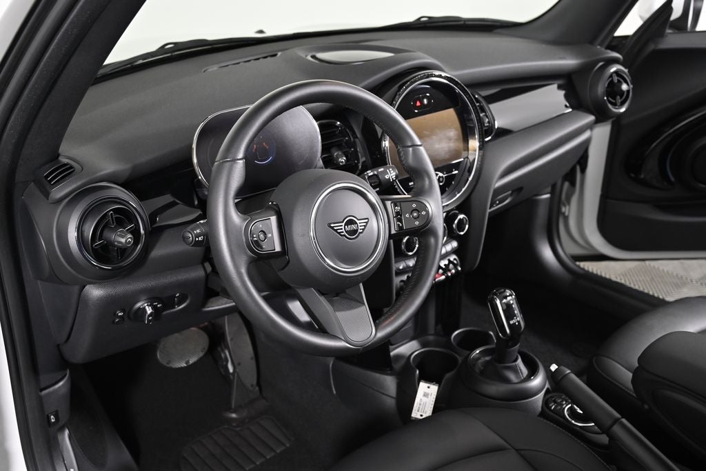 2023 MINI Convertible Base