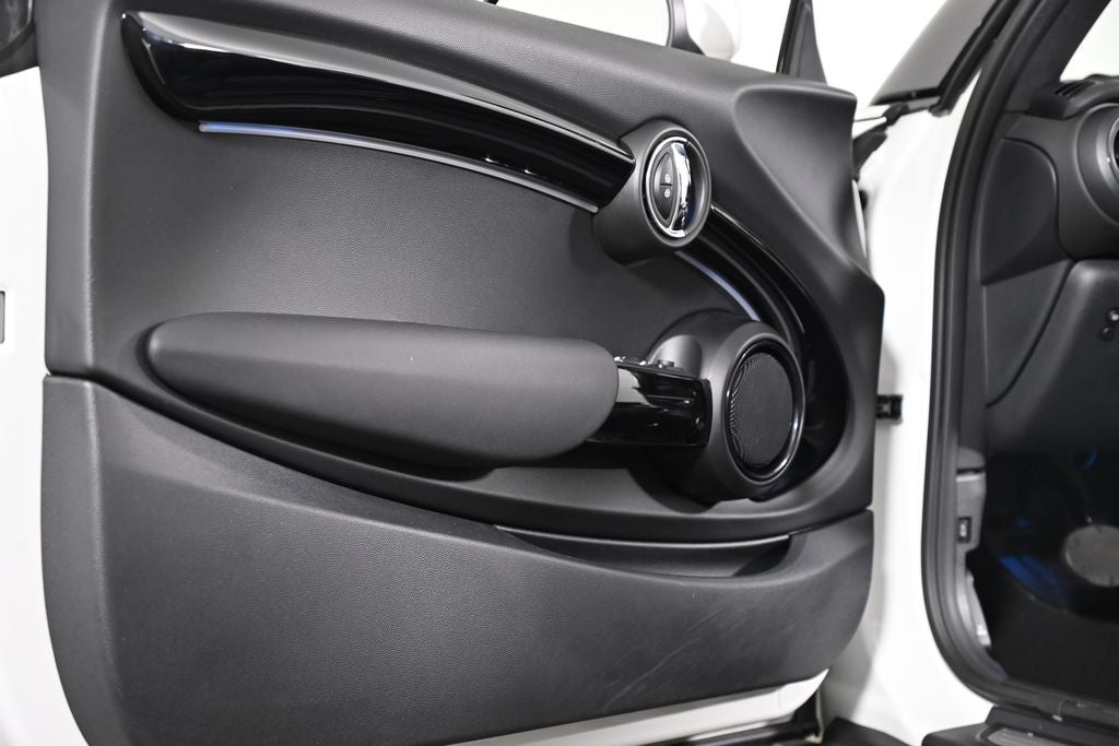 2023 MINI Convertible Base