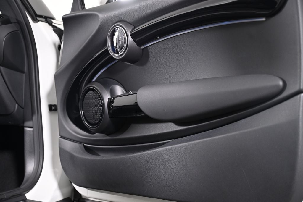 2023 MINI Convertible Base