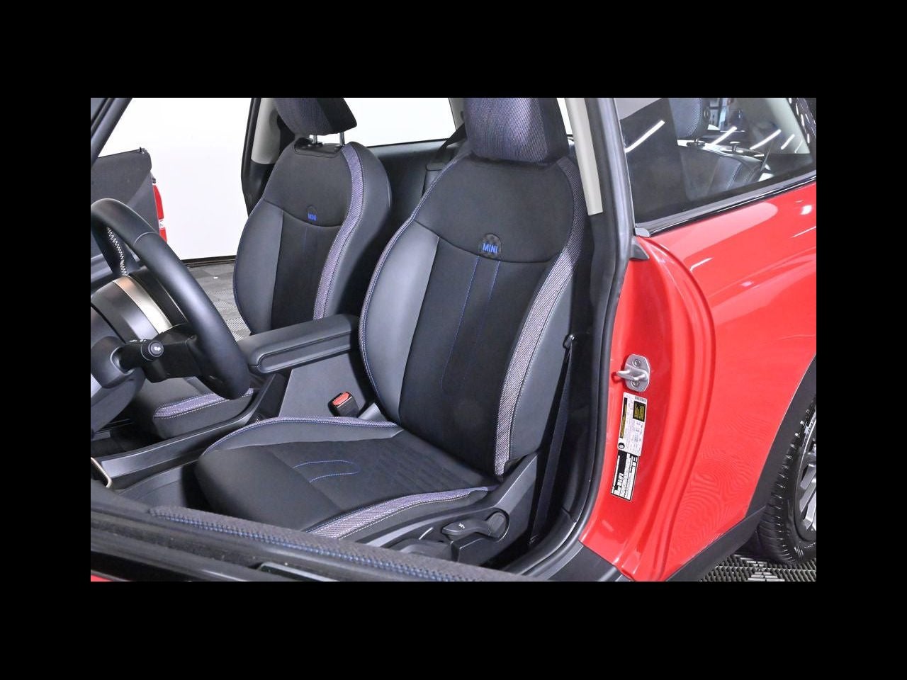 2025 MINI HARDTOP 2 DOOR Cooper S