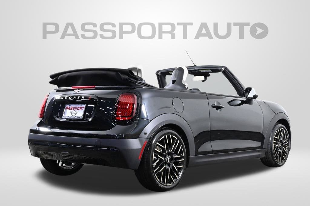 2026 MINI Cooper S Iconic