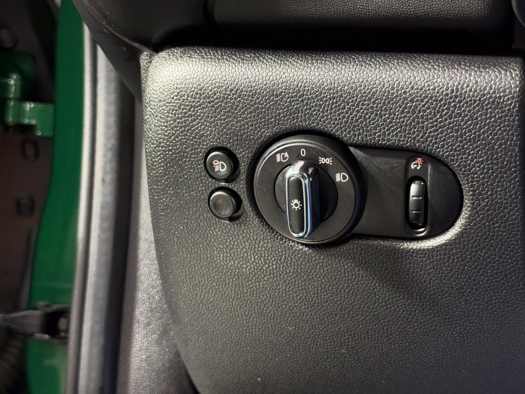 2024 MINI Cooper Base