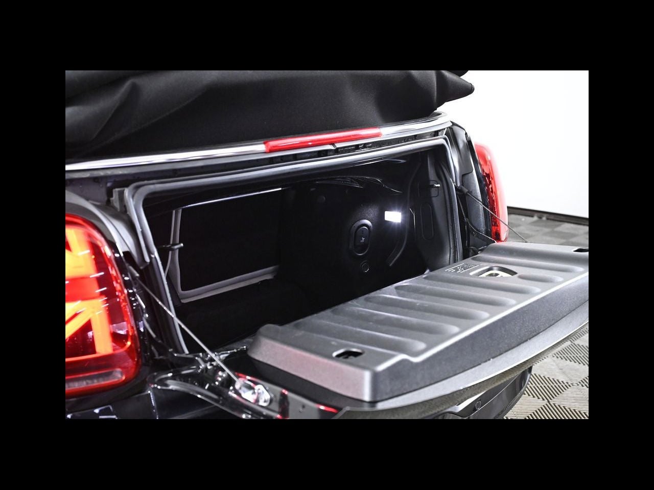 2023 MINI CONVERTIBLE Cooper S