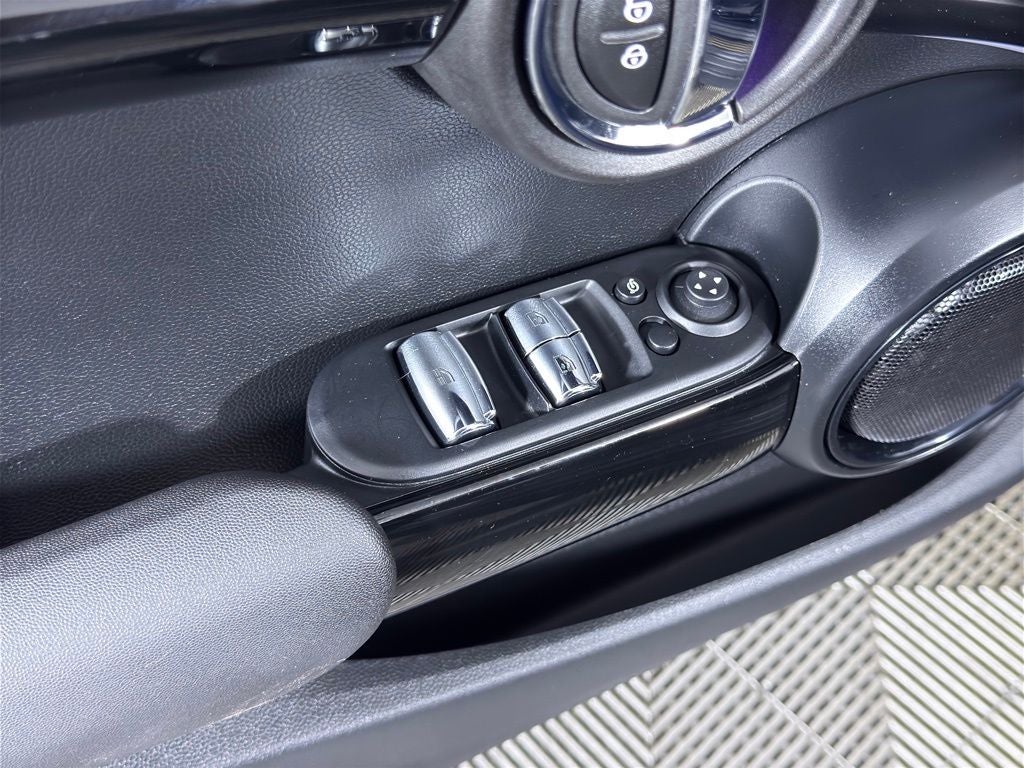2024 MINI Cooper S Base