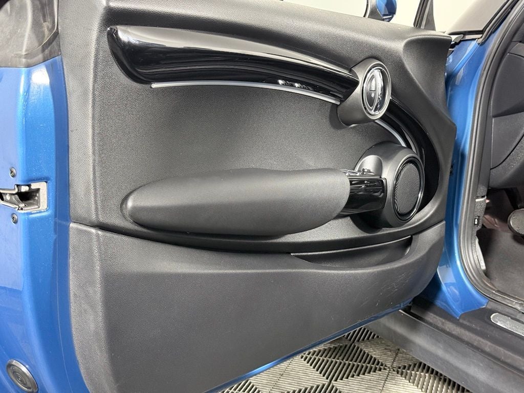 2022 MINI Cooper S Base