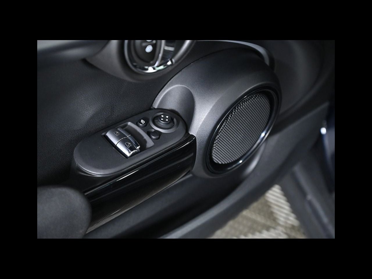 2022 MINI HARDTOP 2 DOOR ICONIC