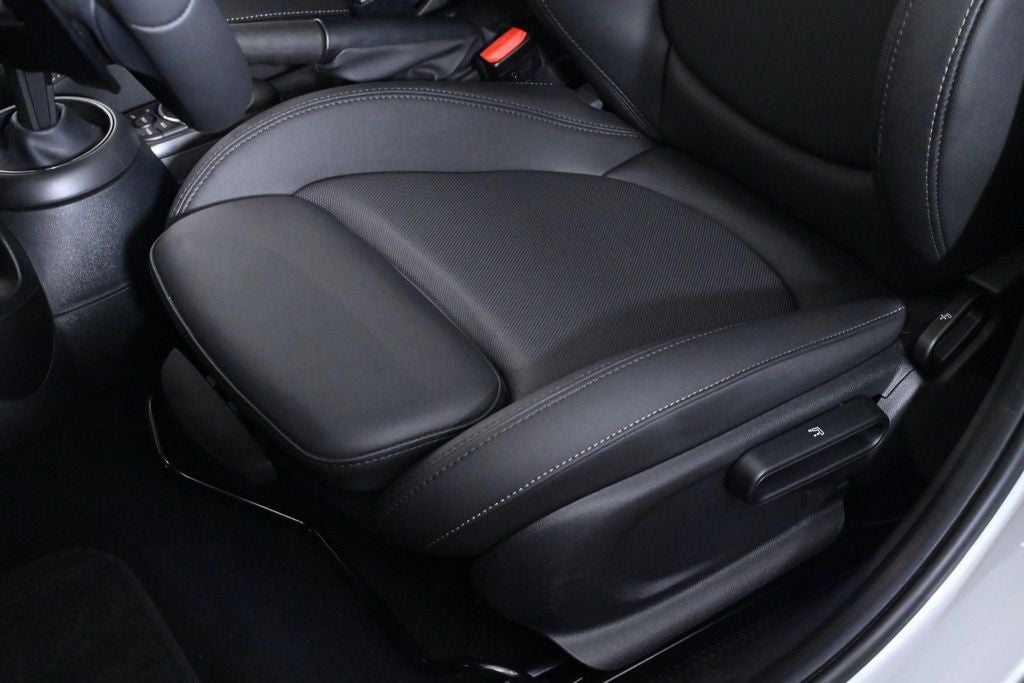 2024 MINI Cooper S Base