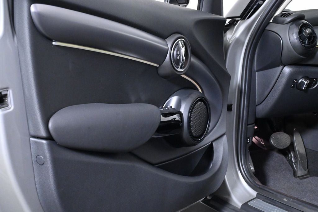 2024 MINI Cooper S Base