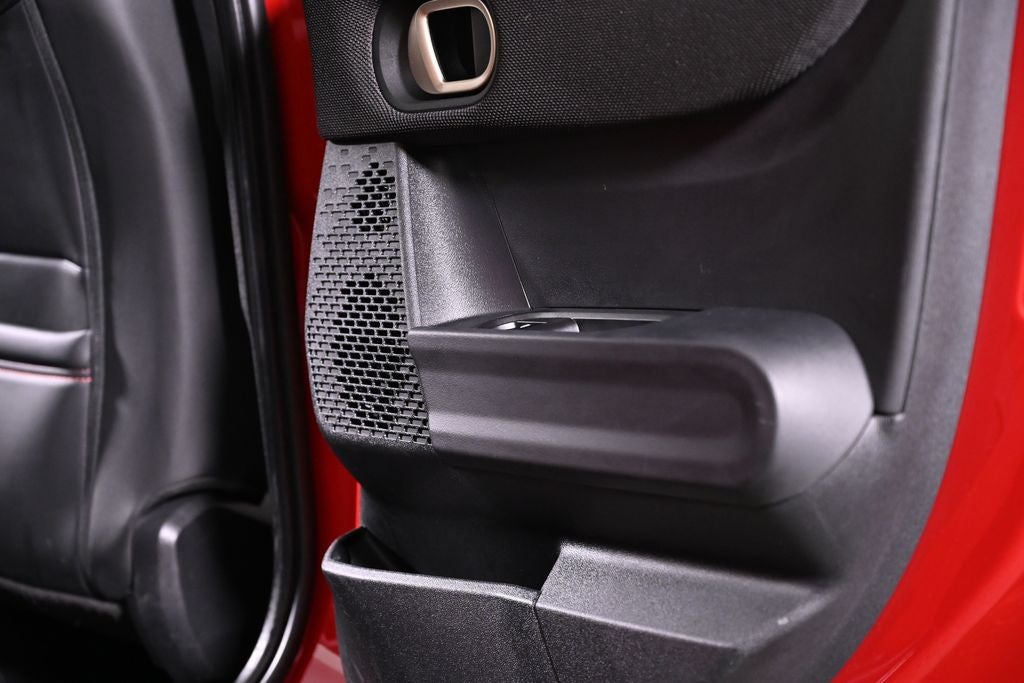 2025 MINI Cooper S Hardtop 4 Door Iconic JCW Style