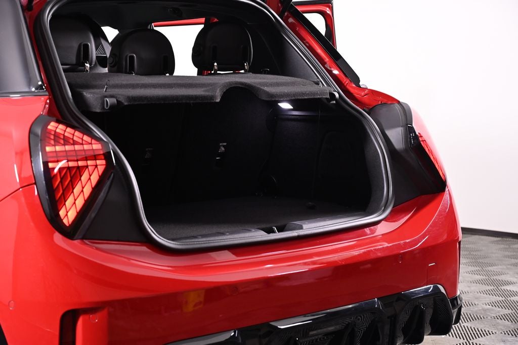 2025 MINI Cooper S Hardtop 4 Door Iconic JCW Style