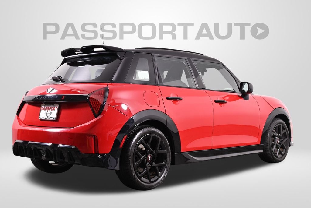 2025 MINI Cooper S Hardtop 4 Door Iconic JCW Style