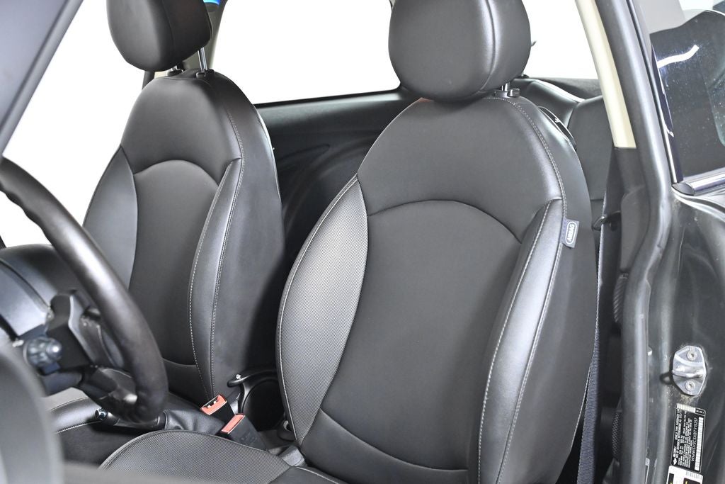 2011 MINI Hardtop 2 Door Cooper S