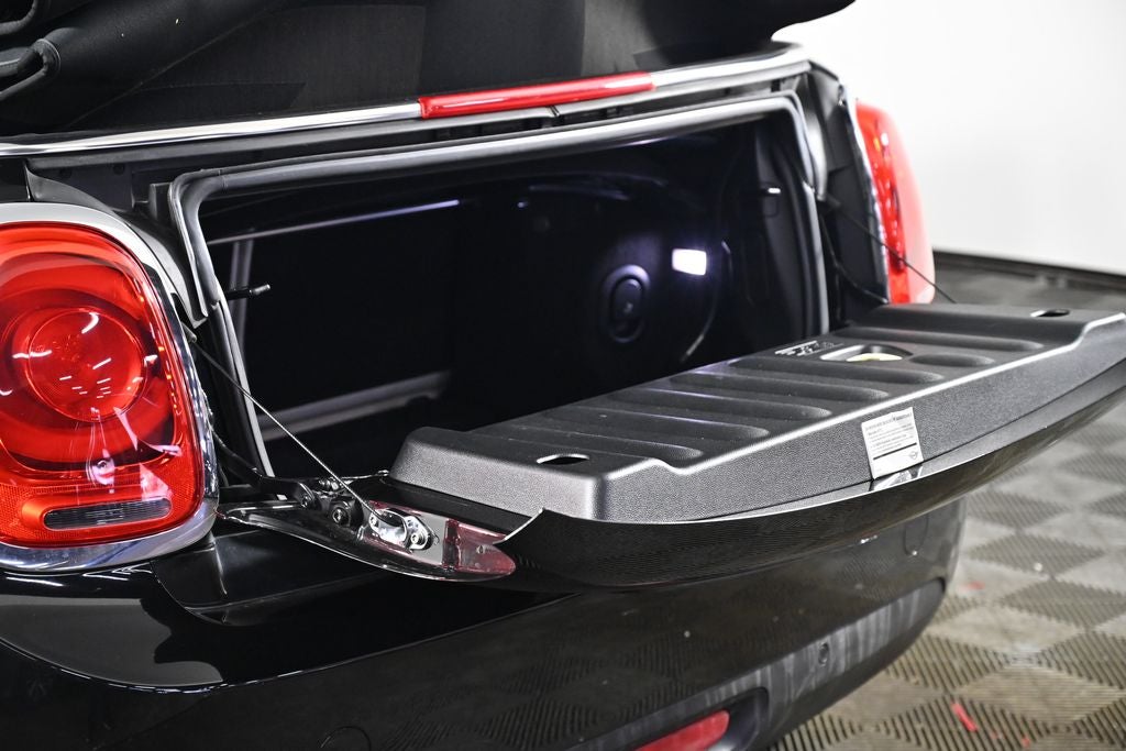 2018 MINI CONVERTIBLE Cooper