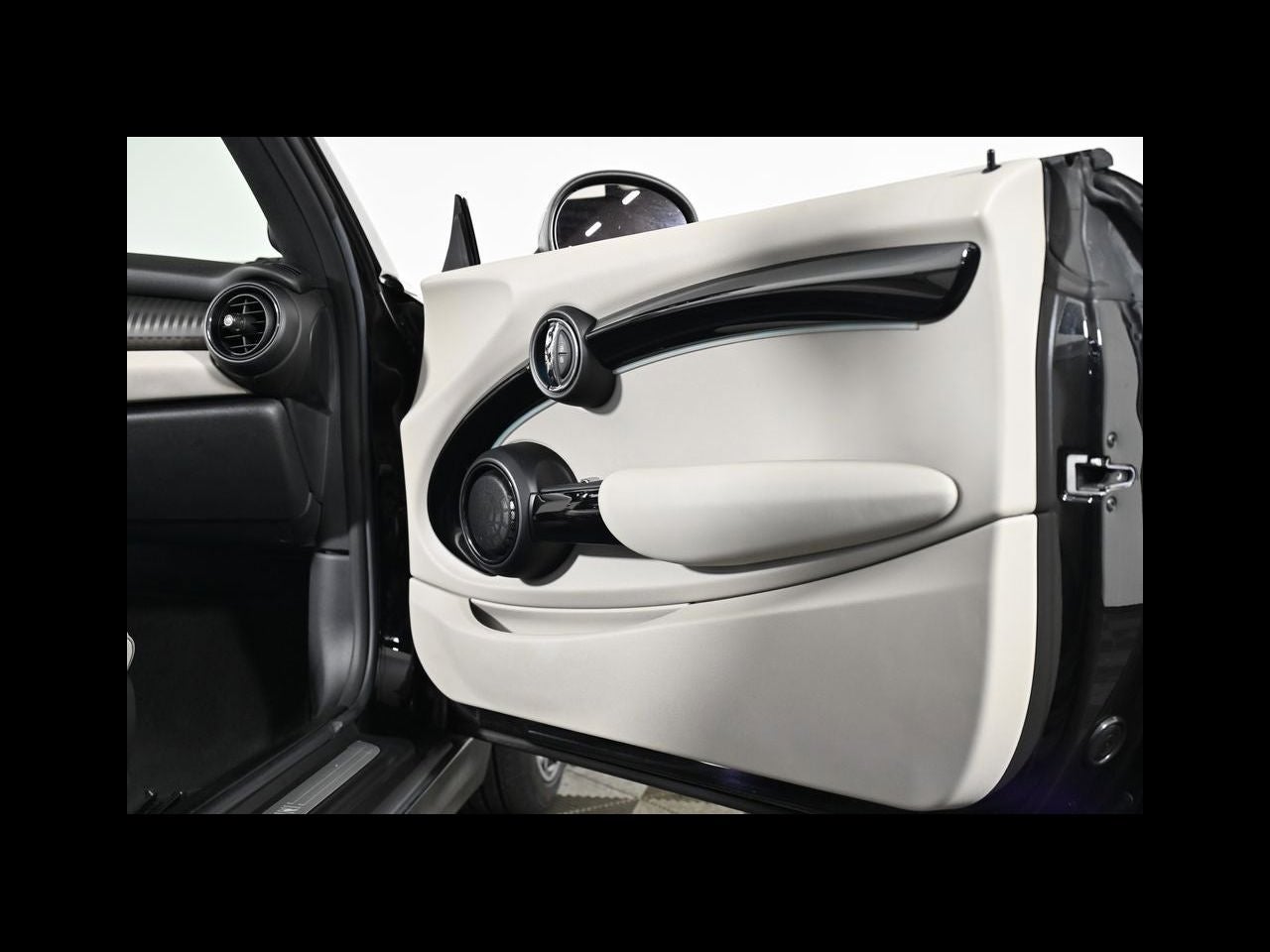 2018 MINI CONVERTIBLE Cooper