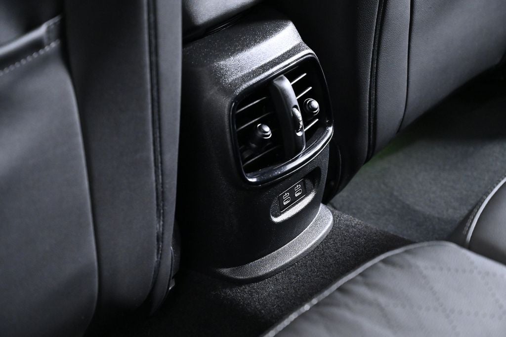 2023 MINI Cooper S Clubman Base