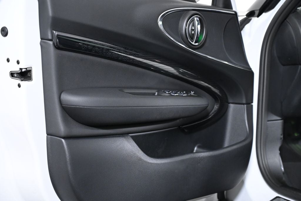 2023 MINI Cooper S Clubman Base