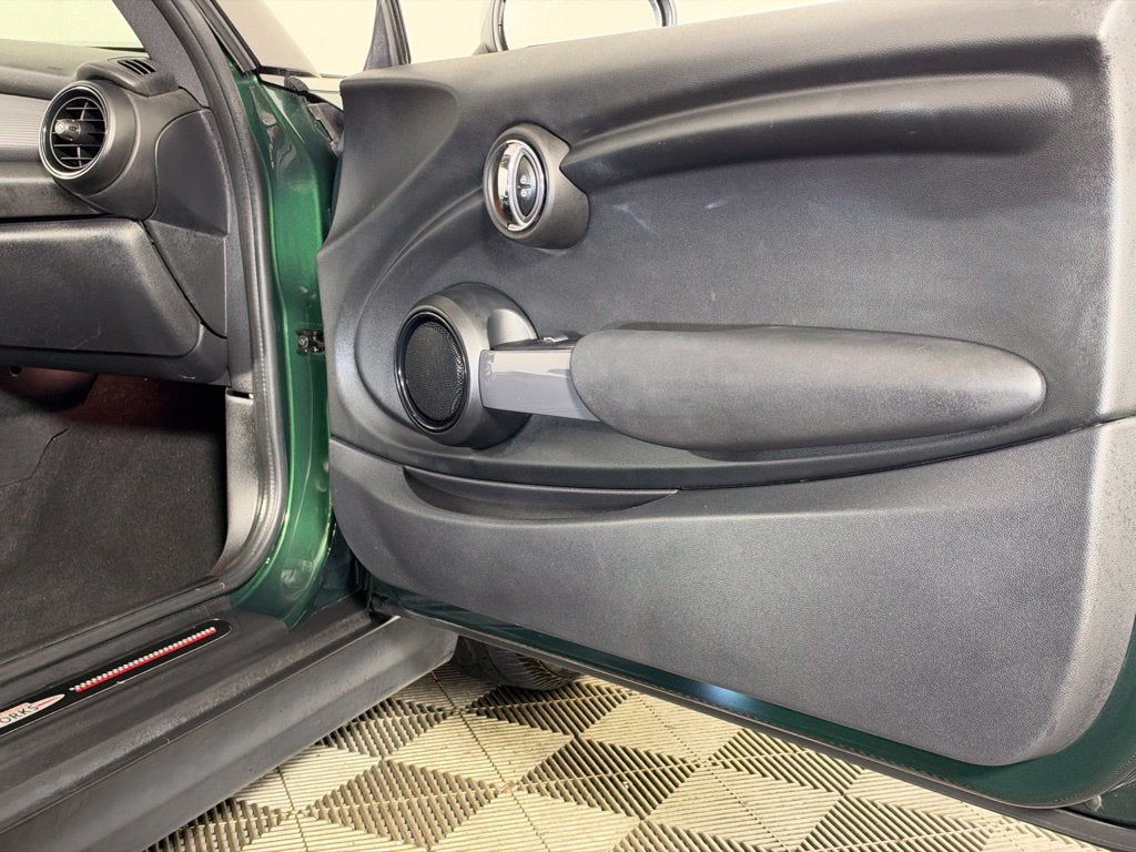 2014 MINI Cooper Base