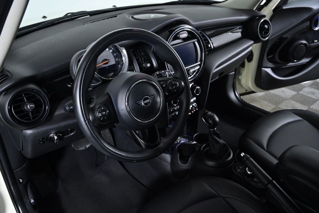 2019 MINI Cooper Base