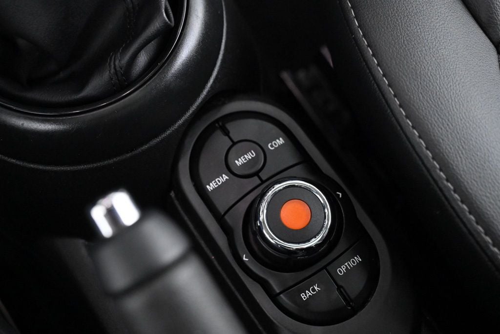 2019 MINI Cooper Base