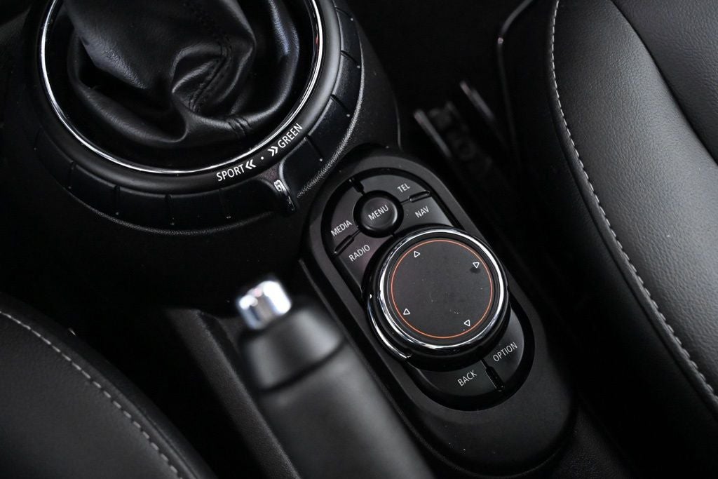 2017 MINI Cooper S Base