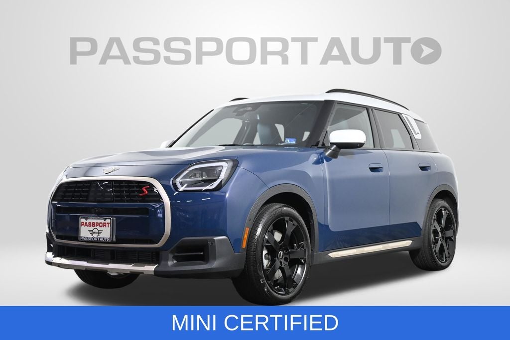 2025 MINI Cooper S Countryman Iconic