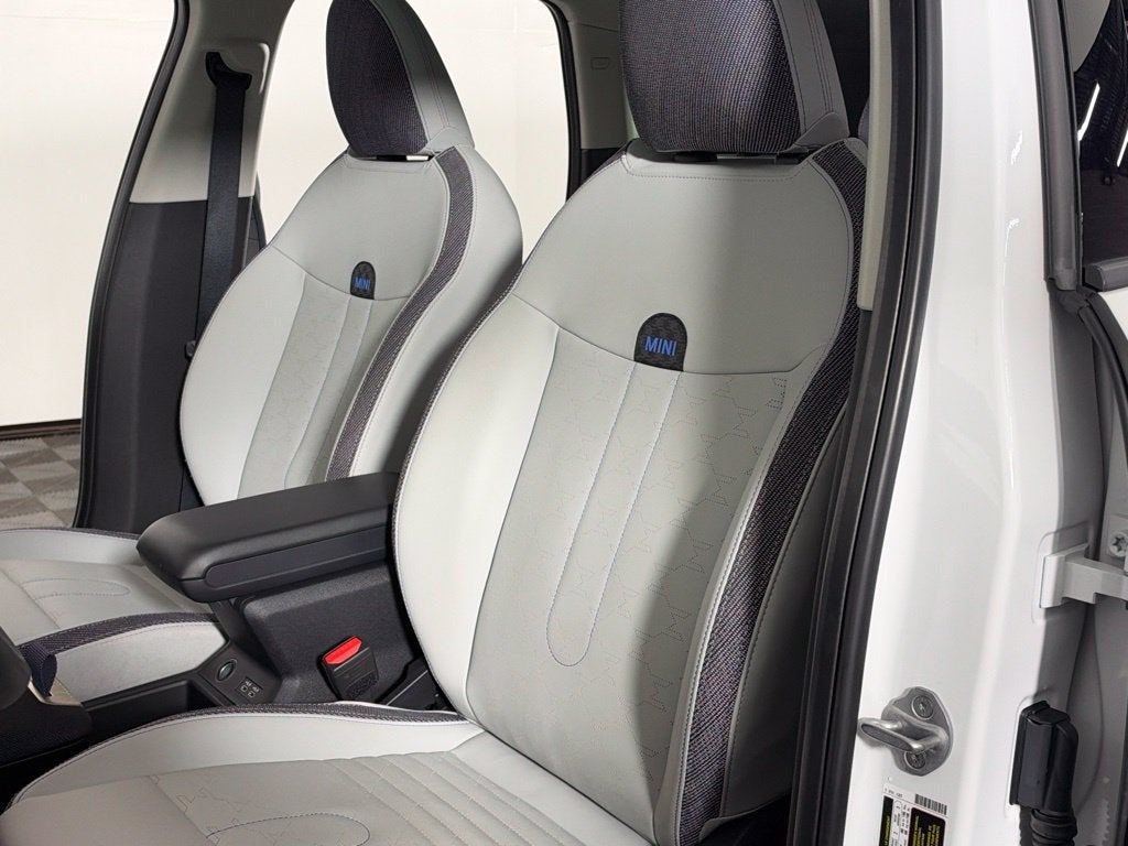 2025 MINI Cooper S Countryman Base