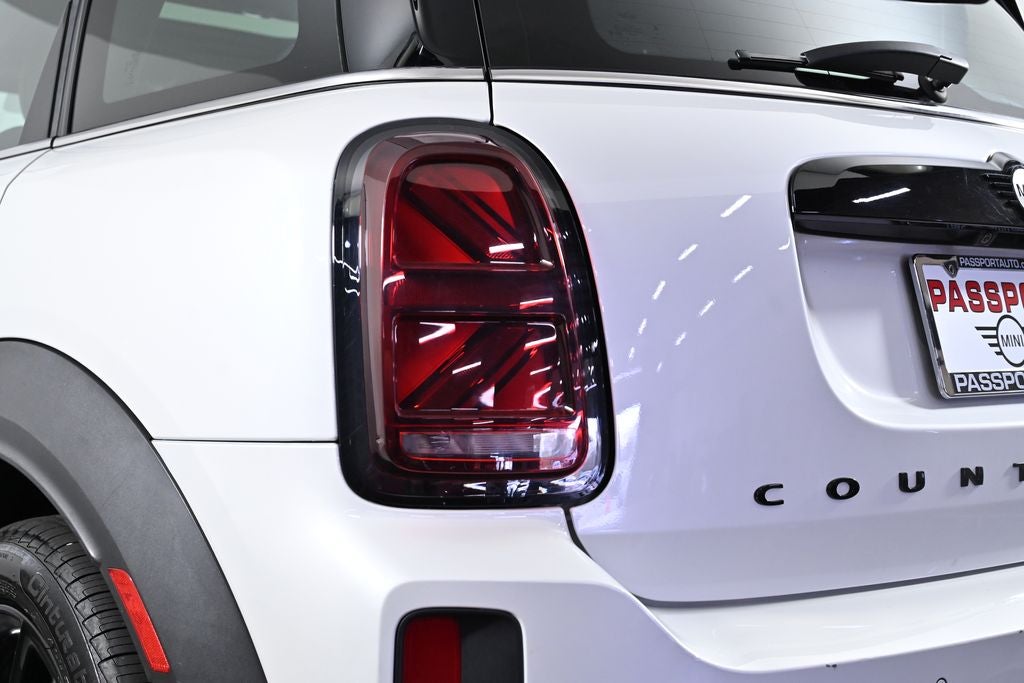 2023 MINI John Cooper Works Countryman Base