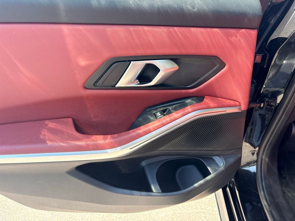 2025 BMW 3 Series 330i xDrive