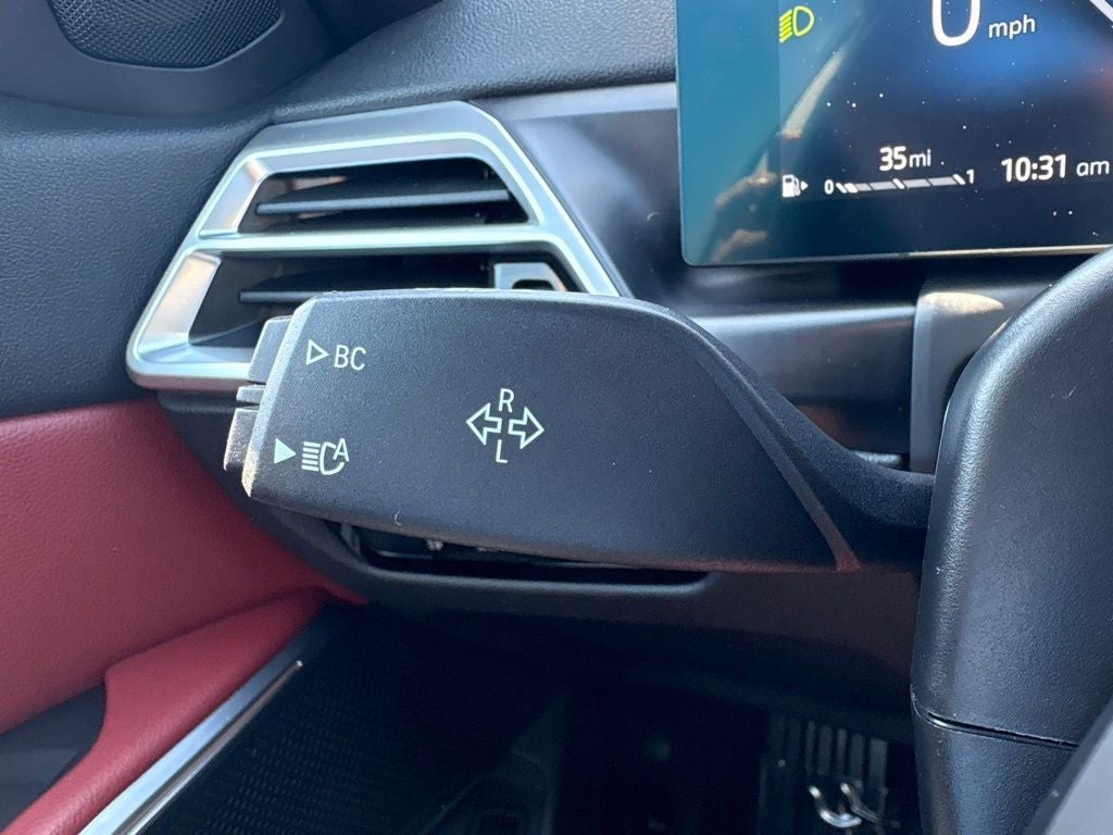2025 BMW 3 Series 330i xDrive