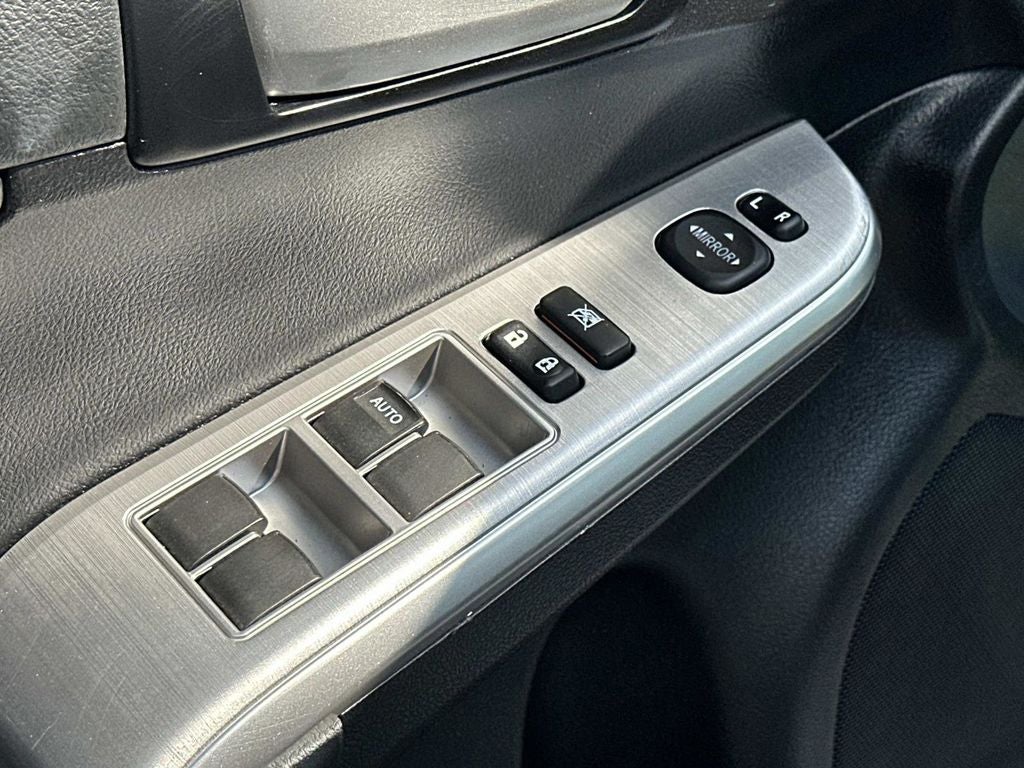 2013 Toyota Camry SE Sedan