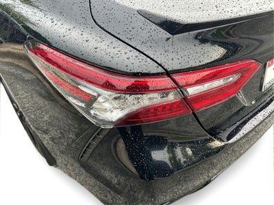 2021 Toyota Camry Hybrid XSE