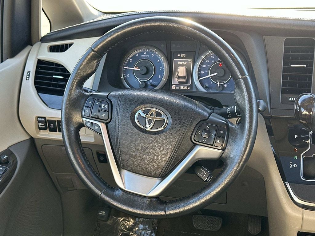 2015 Toyota Sienna Limited 7 Passenger