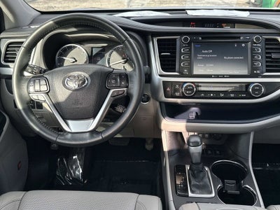 2019 Toyota Highlander Limited Platinum AWD