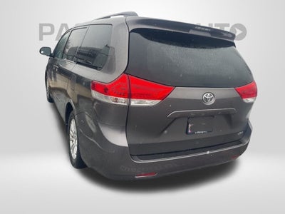 2013 Toyota Sienna XLE Mobility Auto Access