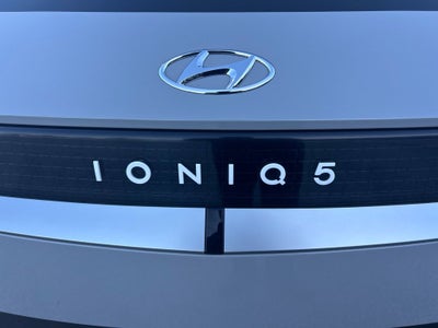 2024 Hyundai IONIQ 5 SE Standard Range