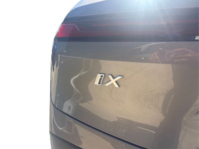 2025 BMW iX xDrive50 AWD