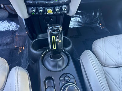 2024 MINI Cooper SE Electric Iconic Hardtop 2 Door