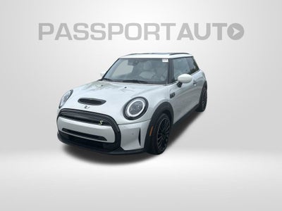 2022 MINI Cooper SE Electric Iconic Hardtop 2 Door
