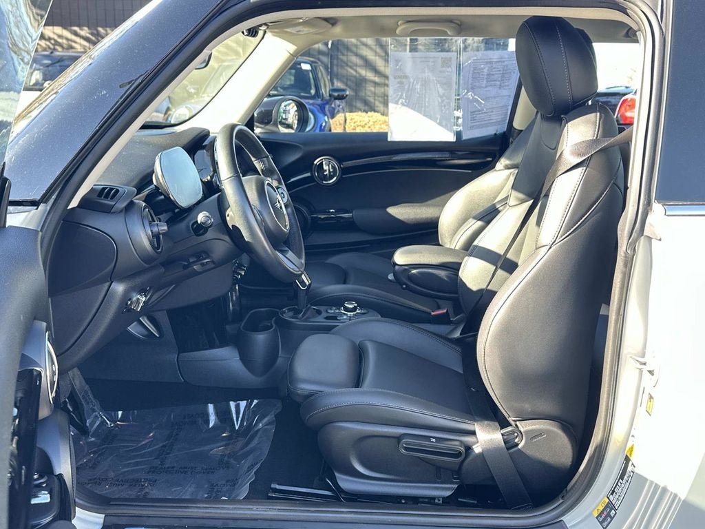 2022 MINI Cooper SE Electric Signature Hardtop 2 Door