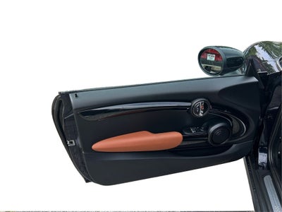 2024 MINI Cooper SE Electric Iconic