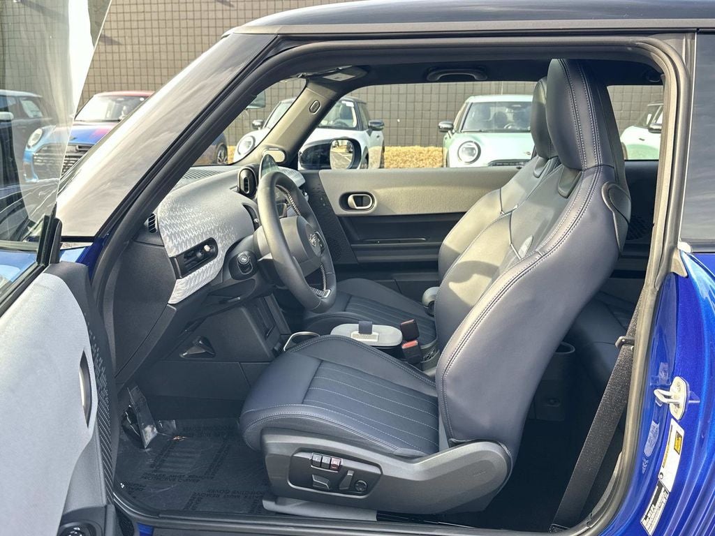 2025 MINI Hardtop 2 Door Cooper