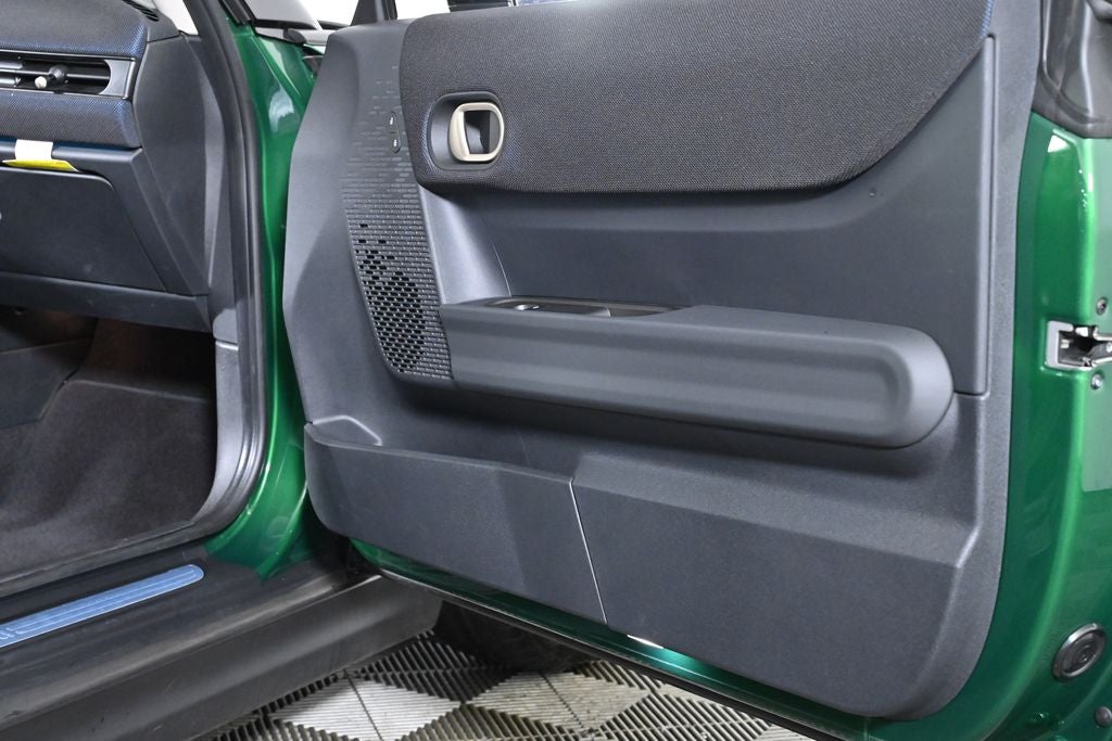 2025 MINI 2 Door Cooper Signature Plus