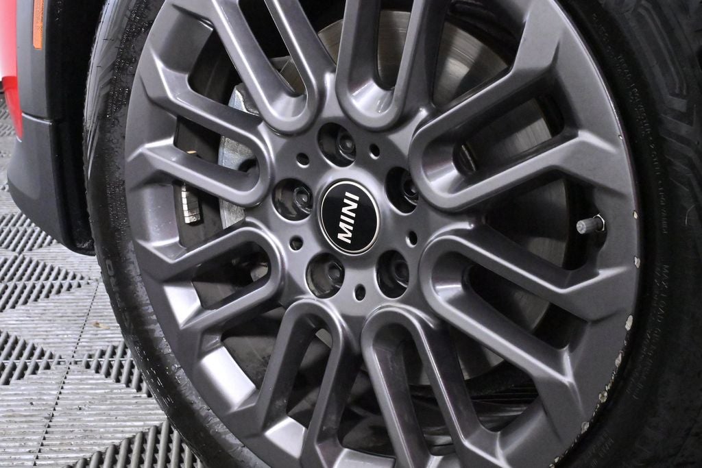 2025 MINI 2 Door Cooper Signature Plus