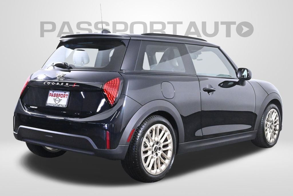 2025 MINI Cooper S Signature Plus