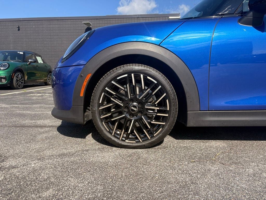 2025 MINI Cooper S Iconic Hardtop 2 Door